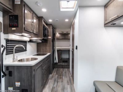 2026 Entegra Coach Odyssey SE - Photo 8