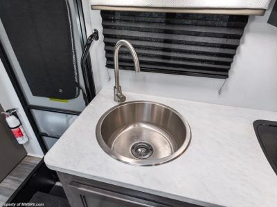 2026 Entegra Coach Odyssey SE - Photo 11