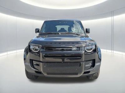 2026 Land Rover Defender 110 — photo 7 view