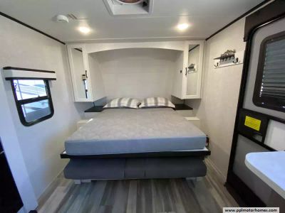 2025 Jayco 18MBH — photo 7 view