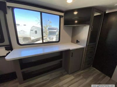 2025 Jayco 18MBH — photo 11 view