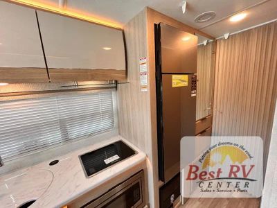 2027 Thor Motor Coach Vegas - Photo 33