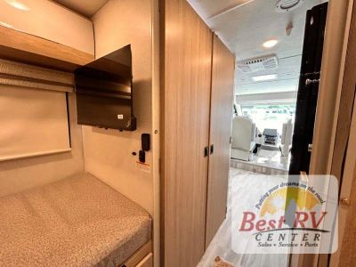 2027 Thor Motor Coach Vegas - Photo 62