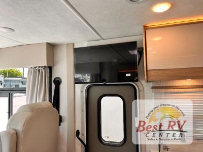 2027 Thor Motor Coach Vegas - Photo 23