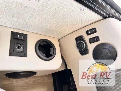 2027 Thor Motor Coach Vegas - Photo 86