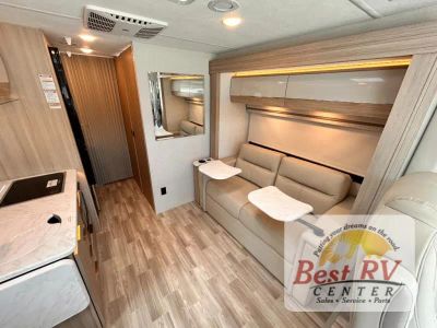 2027 Thor Motor Coach Vegas - Photo 12