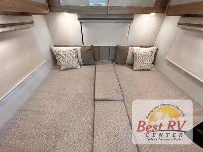 2027 Thor Motor Coach Vegas - Photo 55