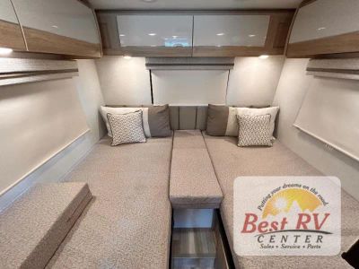 2027 Thor Motor Coach Vegas - Photo 40