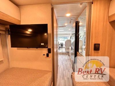 2027 Thor Motor Coach Vegas - Photo 57