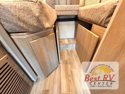 2027 Thor Motor Coach Vegas - Photo 50