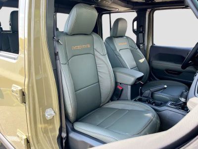 2026 Jeep Gladiator — photo 25 view