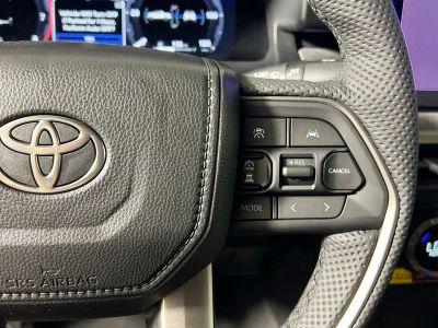 2026 Toyota Tacoma 4WD — photo 17 view
