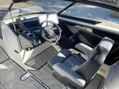 2026 Yamaha 255 XE - Photo 27