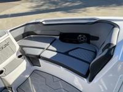 2026 Yamaha 255 XE - Photo 43