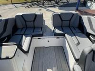 2026 Yamaha 255 XE - Photo 19