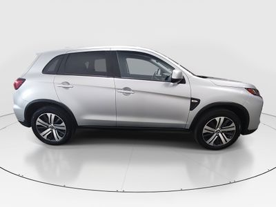 2024 Mitsubishi Outlander Sport — photo 8 view