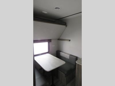 2021 CrossRoads RV Zinger - Photo 24