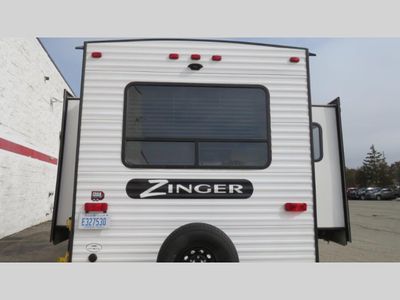2021 CrossRoads RV Zinger - Photo 6