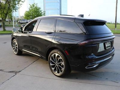 2024 Lincoln Nautilus — rear three-quarter view