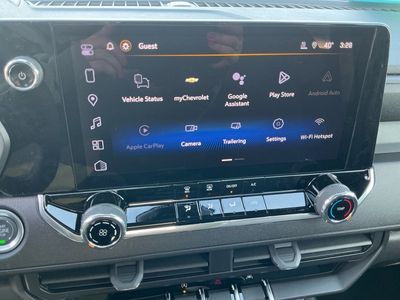 2026 Chevrolet Colorado — photo 12 view