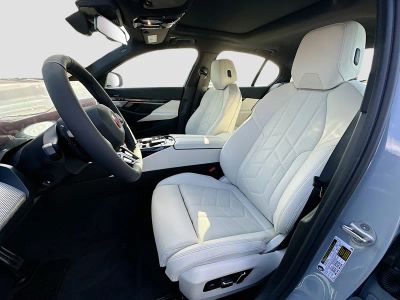 2026 BMW 5 Series — photo 15 view