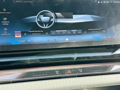 2026 BMW 5 Series — photo 13 view