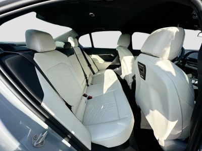 2026 BMW 5 Series — photo 22 view