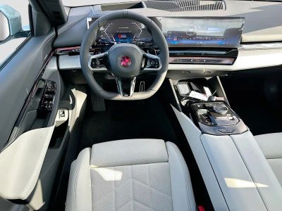 2026 BMW 5 Series — photo 17 view