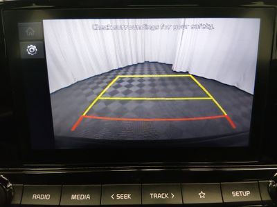 2024 Kia Forte - Photo 16