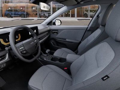 2025 Kia K4 — photo 17 view