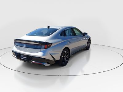 2024 Hyundai Sonata — photo 7 view