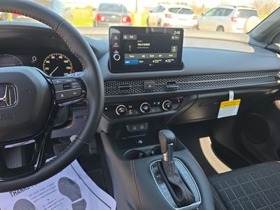 2026 Honda HR-V — photo 13 view