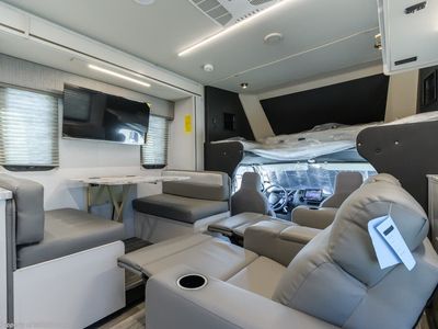 2025 Fleetwood Altitude - Photo 11