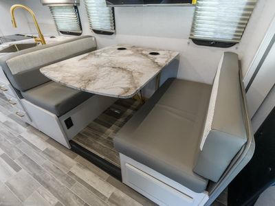 2025 Fleetwood Altitude - Photo 14