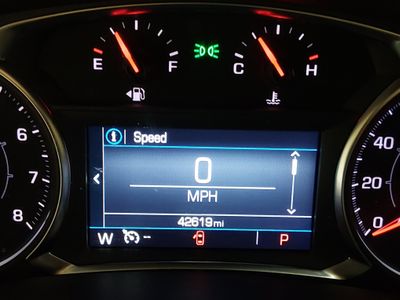 2024 GMC Terrain — photo 14 view