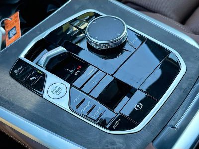 2026 BMW X5 — photo 14 view