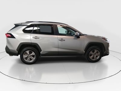 2024 Toyota RAV4 - Photo 8