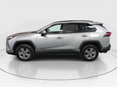 2024 Toyota RAV4 - Photo 4