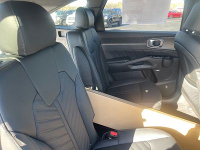 2026 Kia Sorento — photo 14 view