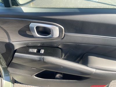 2026 Kia Sorento — photo 21 view