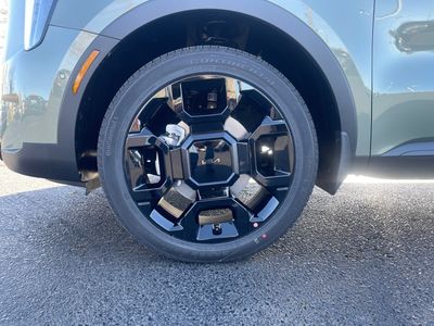 2026 Kia Sorento — photo 16 view