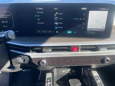 2026 Kia Sorento — photo 11 view