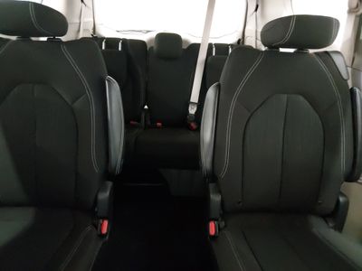 2022 Chrysler Voyager - Photo 17