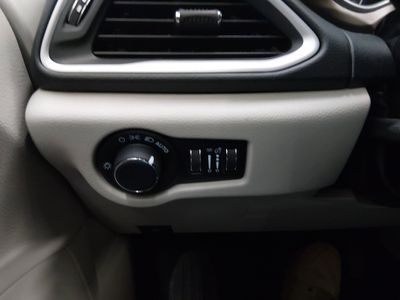 2022 Chrysler Voyager - Photo 13