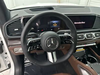 2026 Mercedes-Benz GLS - Photo 10
