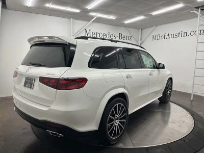 2026 Mercedes-Benz GLS - Photo 7