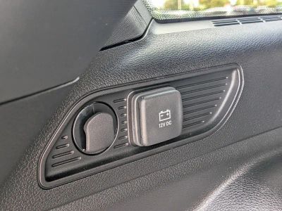 2025 Jeep Grand Cherokee — photo 14 view