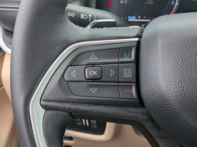 2025 Jeep Grand Cherokee — photo 26 view
