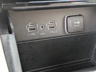 2025 Jeep Grand Cherokee — photo 32 view