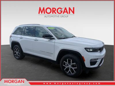2025 Jeep Grand Cherokee Limited in Bright White Clearcoat — front three-quarter view